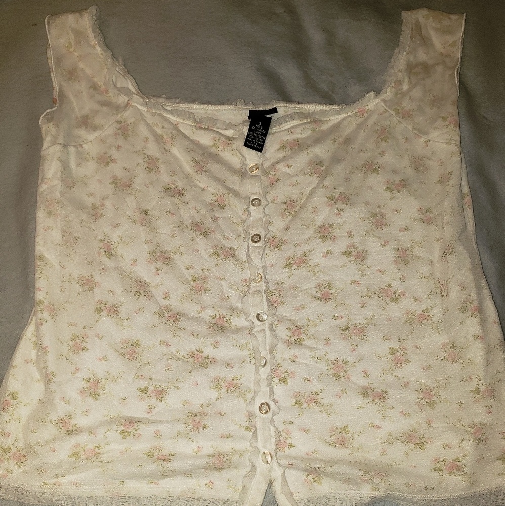Torrid very cute top size 3